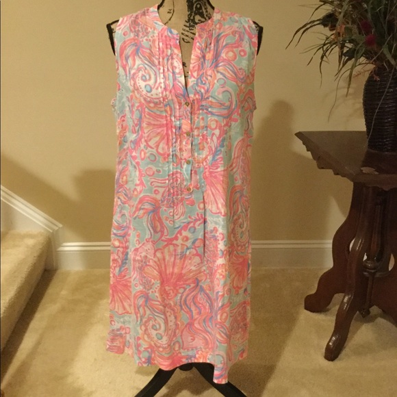 Lilly Pulitzer floral dress